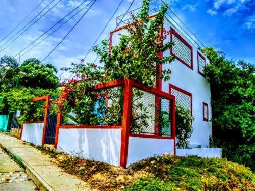 Maison d'hôtes Hamacas, 2 Minutes From The Old Town, We Speak English!! *